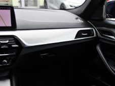 BMW Řada 5 530e PHEV M-SPORT xD HUD 1M ČR - 7