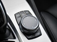 BMW Řada 5 530e PHEV M-SPORT xD HUD 1M ČR - 24