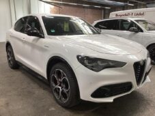 Alfa Romeo Stelvio 154kW Veloce AT8 Připravujeme - 1