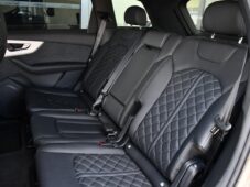 Audi SQ7 4.0TFSI V8 FACELIFT NOVÉ 1.M - 19