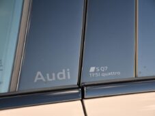 Audi SQ7 4.0TFSI V8 FACELIFT NOVÉ 1.M - 56