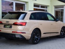 Audi SQ7 4.0TFSI V8 FACELIFT NOVÉ 1.M - 3