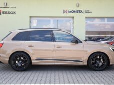 Audi SQ7 4.0TFSI V8 FACELIFT NOVÉ 1.M - 11