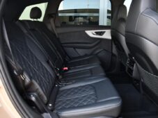 Audi SQ7 4.0TFSI V8 FACELIFT NOVÉ 1.M - 20