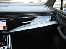 Audi SQ7 4.0TFSI V8 FACELIFT NOVÉ 1.M - 7