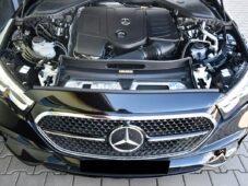 Mercedes-Benz Třídy E 200 4M ZÁRUKA HUD 1M ČR - 16
