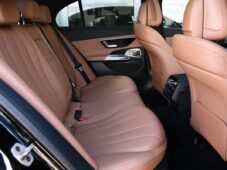 Mercedes-Benz Třídy E 200 4M ZÁRUKA HUD 1M ČR - 23