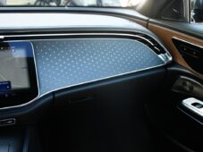 Mercedes-Benz Třídy E 200 4M ZÁRUKA HUD 1M ČR - 27