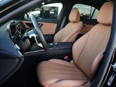 Mercedes-Benz Třídy E 200 4M ZÁRUKA HUD 1M ČR - 9