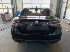 Alfa Romeo Giulia 2.0 Turbo 16V 206kW AT8-Q4 Vel - 7