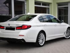 BMW Řada 5 530d LUXURY LINE LASER K360° - 3