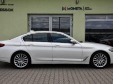 BMW Řada 5 530d LUXURY LINE LASER K360° - 11
