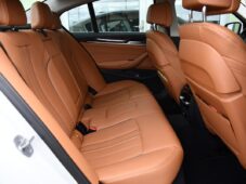 BMW Řada 5 530d LUXURY LINE LASER K360° - 20