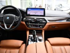 BMW Řada 5 530d LUXURY LINE LASER K360° - 4
