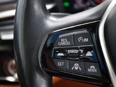 BMW Řada 5 530d LUXURY LINE LASER K360° - 22
