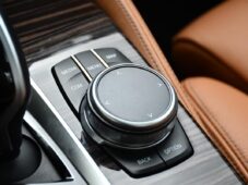 BMW Řada 5 530d LUXURY LINE LASER K360° - 26