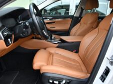 BMW Řada 5 530d LUXURY LINE LASER K360° - 12