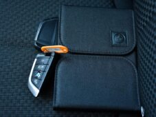 BMW Řada 2 218d CARPLAY SERV.KNÍŽKA ČR 1M - 38