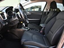 Kia Ceed 1.4TGDi A/T TAŽNÉ SERV.KNÍŽKA - 12