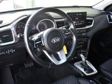 Kia Ceed 1.4TGDi A/T TAŽNÉ SERV.KNÍŽKA - 14