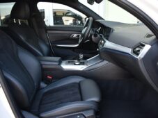 BMW Řada 3 320d M-SPORT xD N.TOP 1M ČR - 16