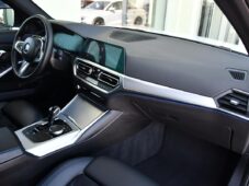 BMW Řada 3 320d M-SPORT xD N.TOP 1M ČR - 17