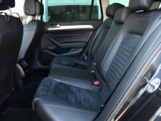 Volkswagen Passat 2.0TDi HIGHLINE PANORAMA ACC - 18