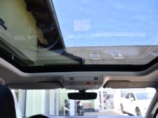 Volkswagen Passat 2.0TDi HIGHLINE PANORAMA ACC - 23