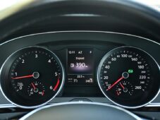 Volkswagen Passat 2.0TDi HIGHLINE PANORAMA ACC - 42