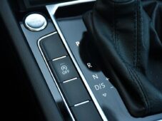 Volkswagen Passat 2.0TDi HIGHLINE PANORAMA ACC - 28
