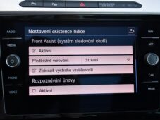 Volkswagen Passat 2.0TDi HIGHLINE PANORAMA ACC - 37