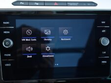 Volkswagen Passat 2.0TDi HIGHLINE PANORAMA ACC - 39