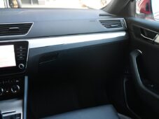 Škoda Superb 2.0TDi REZERVACE - 7