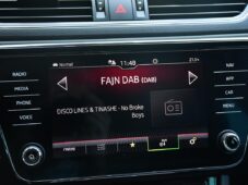Škoda Superb 2.0TDi REZERVACE - 30