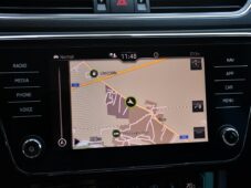 Škoda Superb 2.0TDi REZERVACE - 29