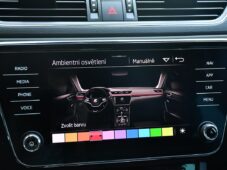 Škoda Superb 2.0TDi REZERVACE - 32