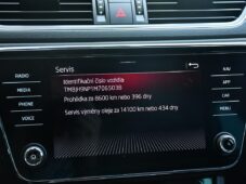 Škoda Superb 2.0TDi REZERVACE - 33