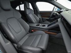 Porsche Taycan Taycan 4SCross - 13