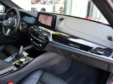 BMW Řada 5 540d xD INDIVIDUAL LASER ČR 1M - 16