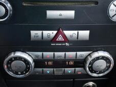 Mercedes-Benz SLK 200 KOMPRESSOR - 26