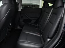 Tesla Model Y LONG RANGE DUAL MOTOR AWD - 18