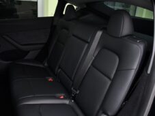 Tesla Model Y LONG RANGE DUAL MOTOR AWD - 19