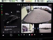 Tesla Model Y LONG RANGE DUAL MOTOR AWD - 33