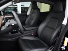Tesla Model Y LONG RANGE DUAL MOTOR AWD - 13