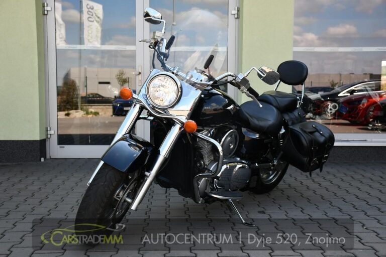 Kawasaki VN 1600 Classic - 1