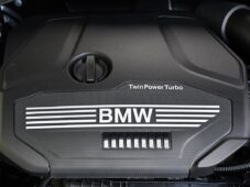 BMW Řada 2 218i M-SPORT LED HUD 1M ČR - 45