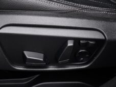 BMW Řada 1 128ti M-SPORT PANO HUD - 39