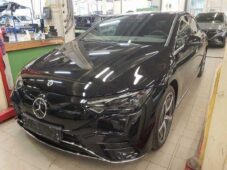 Mercedes-Benz EQE 350 AMG Rezervace - 0