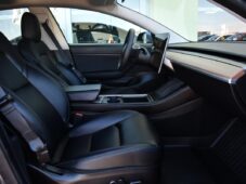 Tesla Model 3 STANDARD PLUS - 17