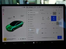 Tesla Model 3 STANDARD PLUS - 25